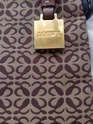Bolso Loewe Marrón y Dorado