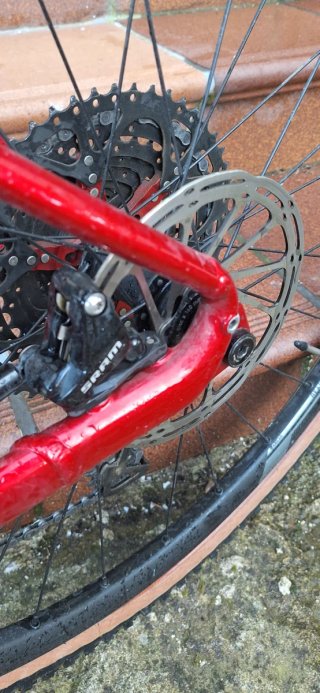 Bici Gravel Merida Silex 600 Roja