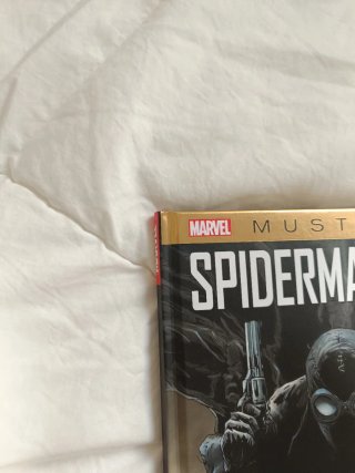 Marvel Must Have. Spiderman Noir. A ESTRENAR