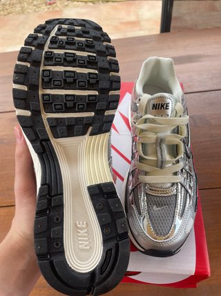 Nike P-6000 Plata/Blanco