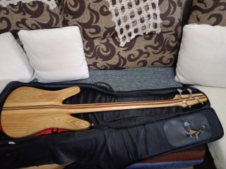 Bajo Luthier 1997