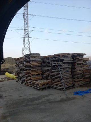 Palets de madera 1m x 1m