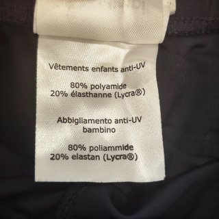Bañador anti-UV talla 12-18 meses