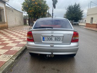 Opel Astra 2002