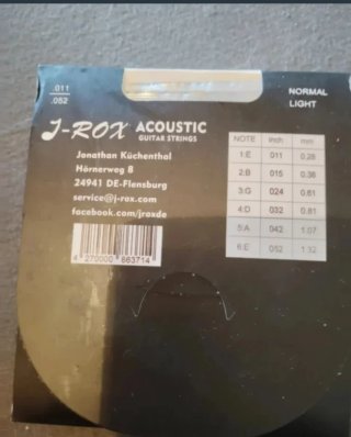 Cuerdas de guitarra nuevas