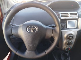 Toyota Yaris 2009