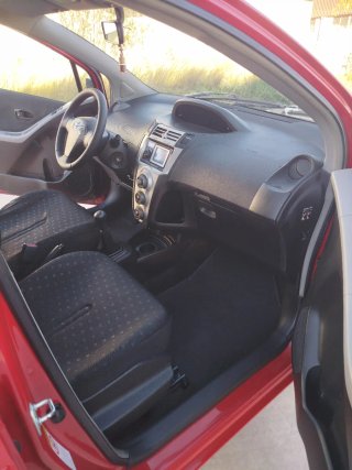 Toyota Yaris 2009