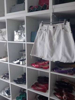 Falda blanca vaquera y regalo 2 prendas