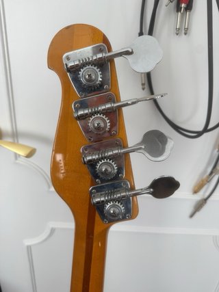 Bajo Yamaha BB1000S Años 80
