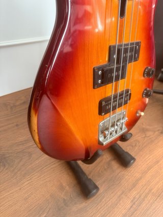 Bajo Yamaha BB1000S Años 80