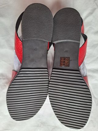 Sandalias Plumers Talla 37 . Rojas