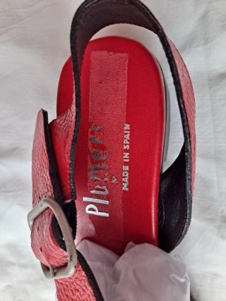 Sandalias Plumers Talla 37 . Rojas