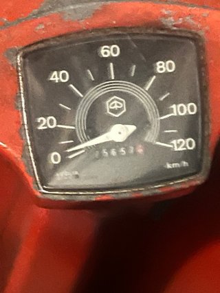 Vespa Primavera 125 – año 1982- original
