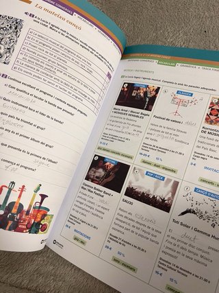 Libro Catalan para adultos som-hi 3