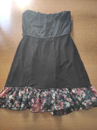 Top spalle scoperte donna fantasia floreale tg. M.