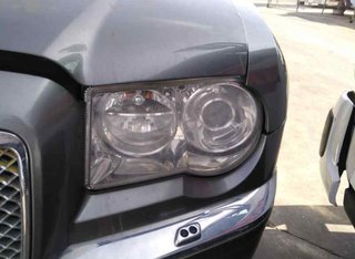 Chrysler 244252 capot 300 c 5.7 v8 hemi
