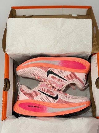 Nike Vomero 18 Talla 39