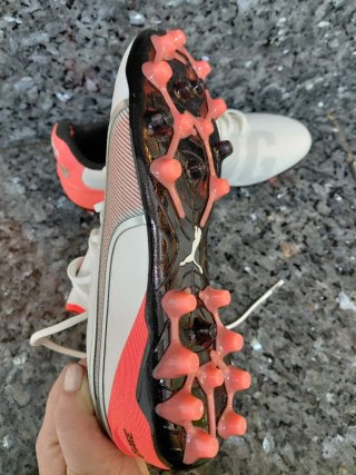Botas de fútbol Puma King nuevas