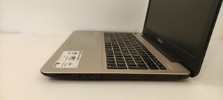 Portátil ASUS Intel Core i7 8GB RAM 2TB HDD