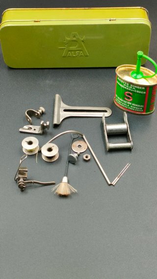 Accesorios Máquina Coser Alfa + Aceite Singer