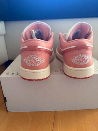 Air Jordan 1 Low Rosa y Blanco