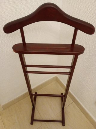 Galán de noche de madera