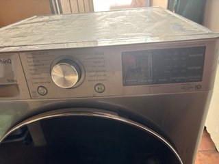 Lavadora LG ThinQ 9/6kg