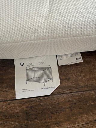Cuna blanca con colchón