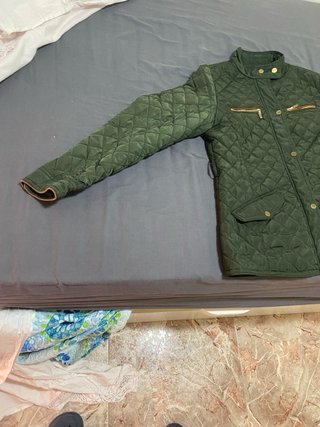 Chaqueta Kelrebec verde acolchada