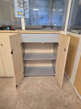 Armario almacenaje madera - 40 Euros la unidad