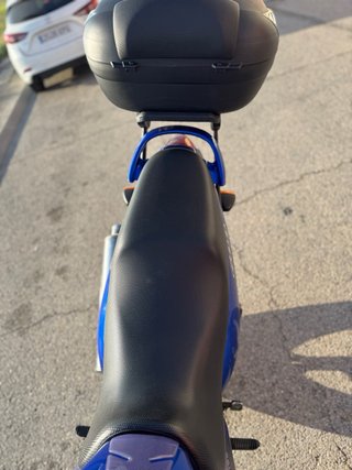Suzuki GSXF 600 Azul Seminueva 22000km  impecable