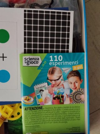Clementoni 110 Esperimenti Scienza & Gioco