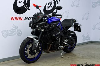 YAMAHA MT-10