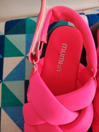 Sandalias Mumka Fucsia