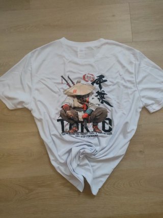 Camiseta Estilo Japonés Tokio