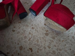 Tacones rojos plataforma