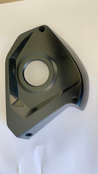 Tapa Motor Izquierda Turbo Levo 1