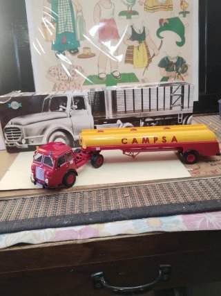 Camión Articulado CAMPSA Metal 1/43 pegaso