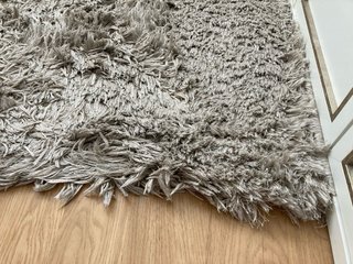 Alfombra beige