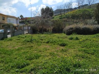 Parcela 800mts posibilidad de construir 6 vivienda
