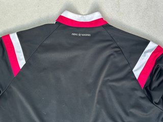 Chaqueta Adidas Real Madrid Negra y Rosa