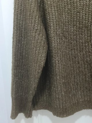 Jersey de cuello alto marrón