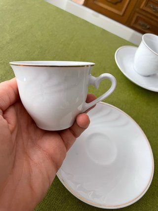 Juego 4 tazas café Erika porcelana oro