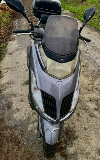 Moto KYMCO YAGER gt 125