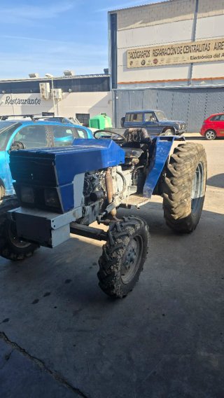 Tractor Ebro 6040