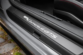 Porsche 911 4GTS  2024