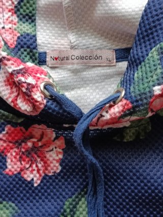 Sudadera fina floral talla 42