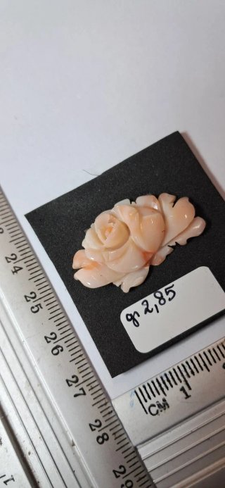 Fiore in corallo rosa naturale