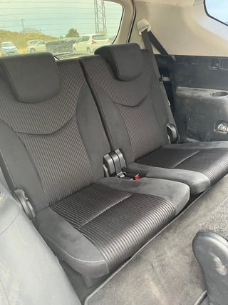 Toyota Prius+ 2019