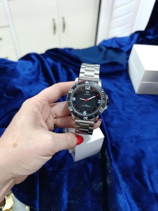 Reloj Marea Negro y Plateado